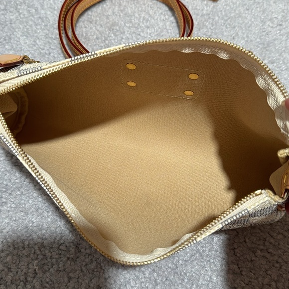 Authentic LOUIS VUITTON Eva Damier Azur Mini Crossbody Chain Bag - Picture 8 of 9